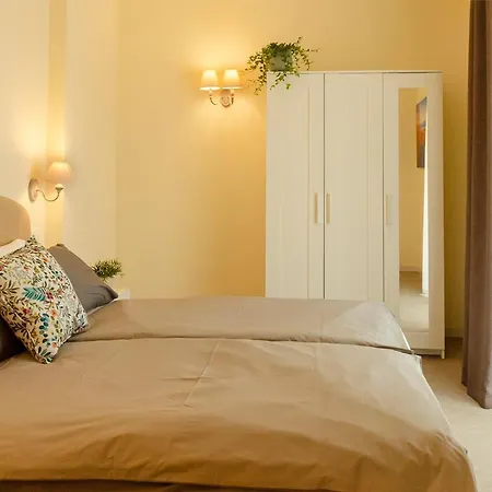 Apartment La Piazzetta
